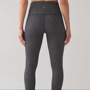 Winder Under Lululemon Leggings